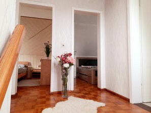 Ferienhaus | 3 Schlafzimmer, individuell eingerichtet, Bettwäsche