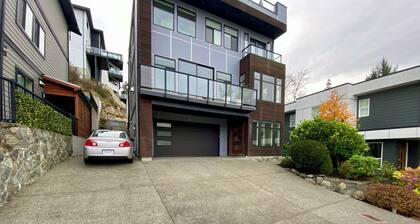 Ridge Pointe Retreat – Your Victoria Hideaway