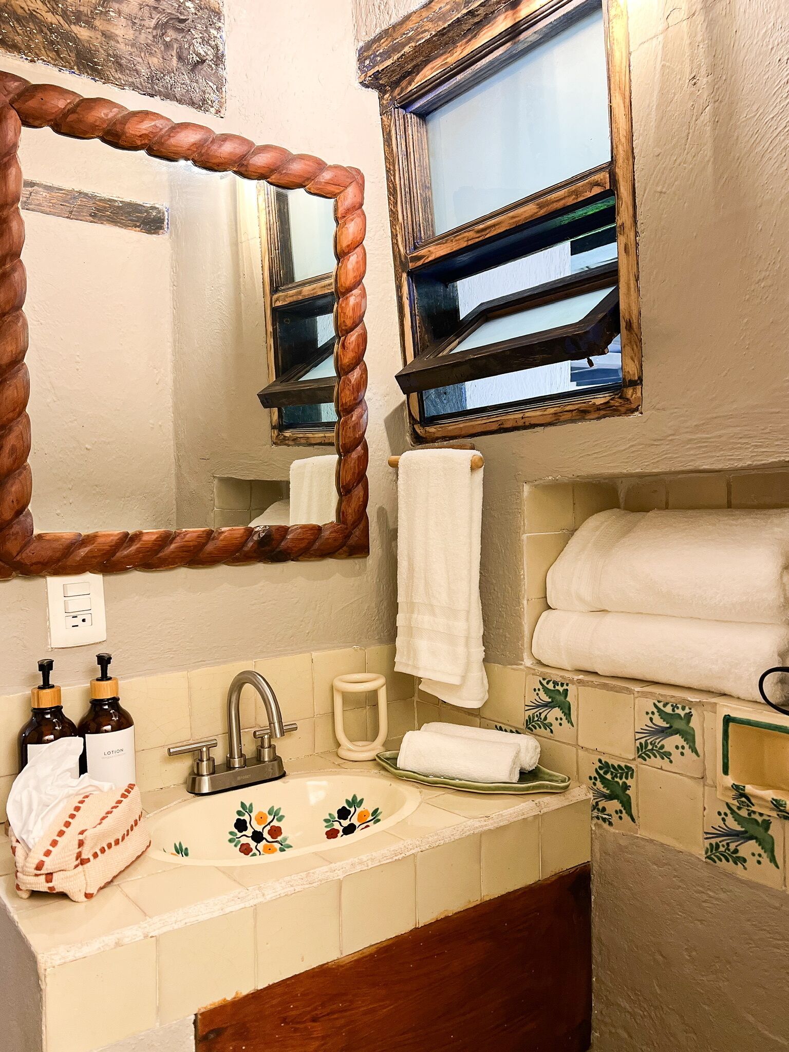 Comfort Double Room | Bathroom | Shower, hair dryer, towels, soap
