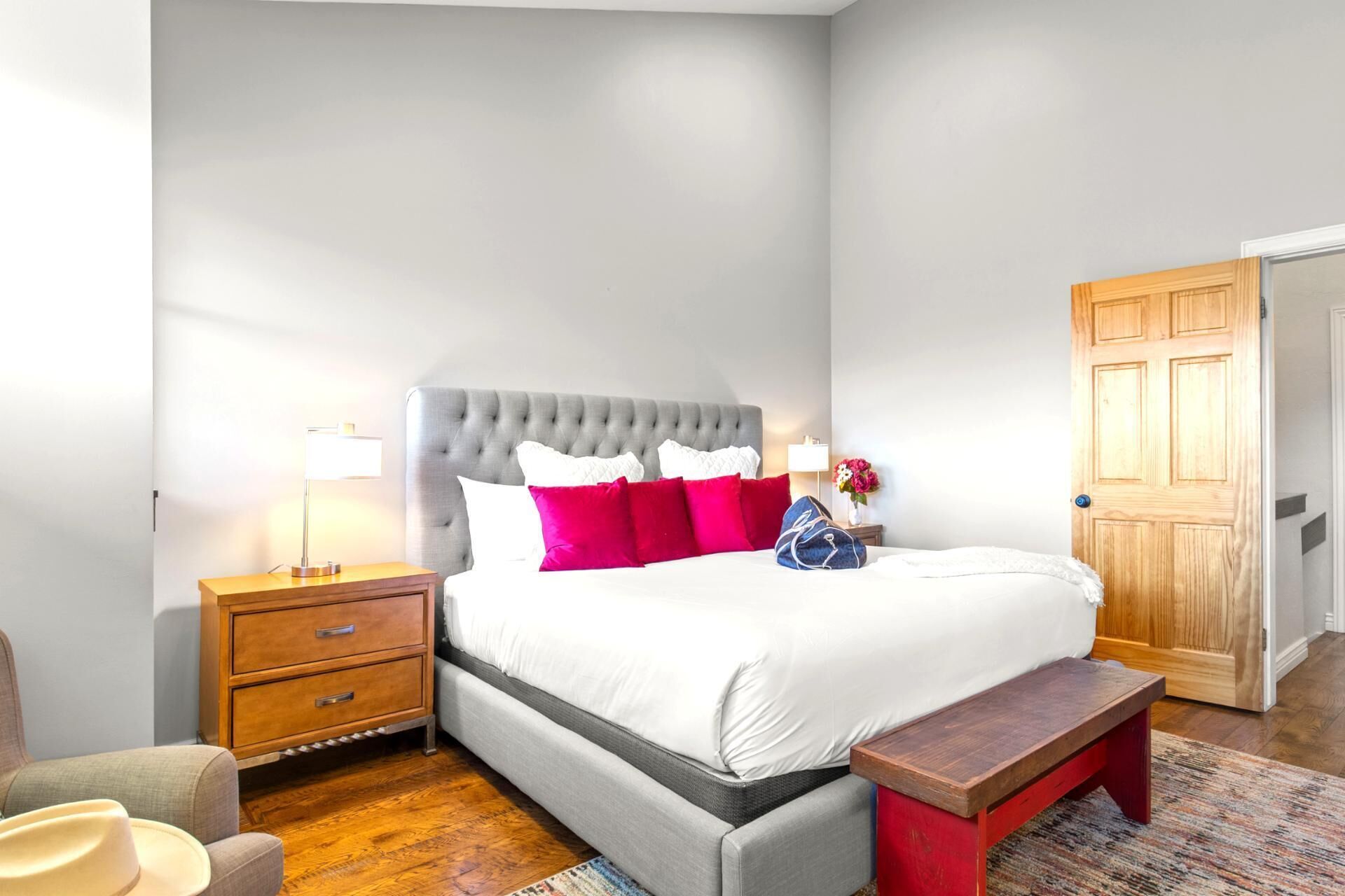 Townhouse (3 Bedrooms) | 3 kamar tidur, ruang kerja ramah laptop, dan setrika/meja setrika