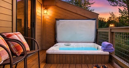 KBM Resorts In the Prospector Neighborhood, on City-free bus System, Spacious, Private Hot Tub! Cct-2180