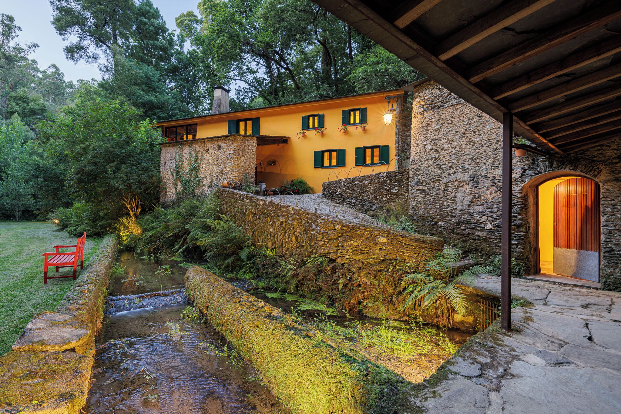 Facciata della struttura