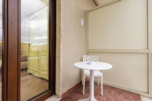 Comfort Single Room | Balcony