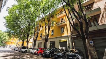 Comfort Triple Room, City View | Street view