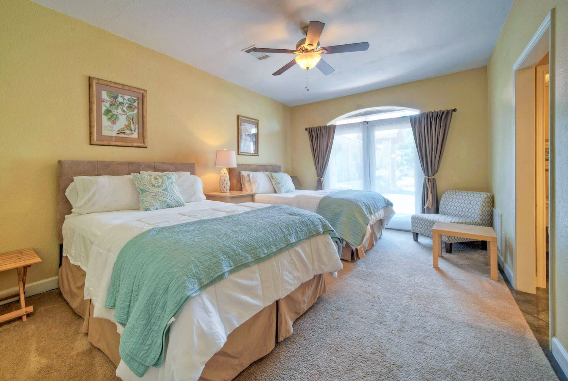 บ้านพัก, หลายเตียง, อ่างน้ำร้อน (Lake Buchanan Grand Retreat) | 10 ห้องนอน, ห้องพักตกแต่งอย่างมีเอกลักษณ์, ตกแต่งพิเศษโดยเฉพาะ