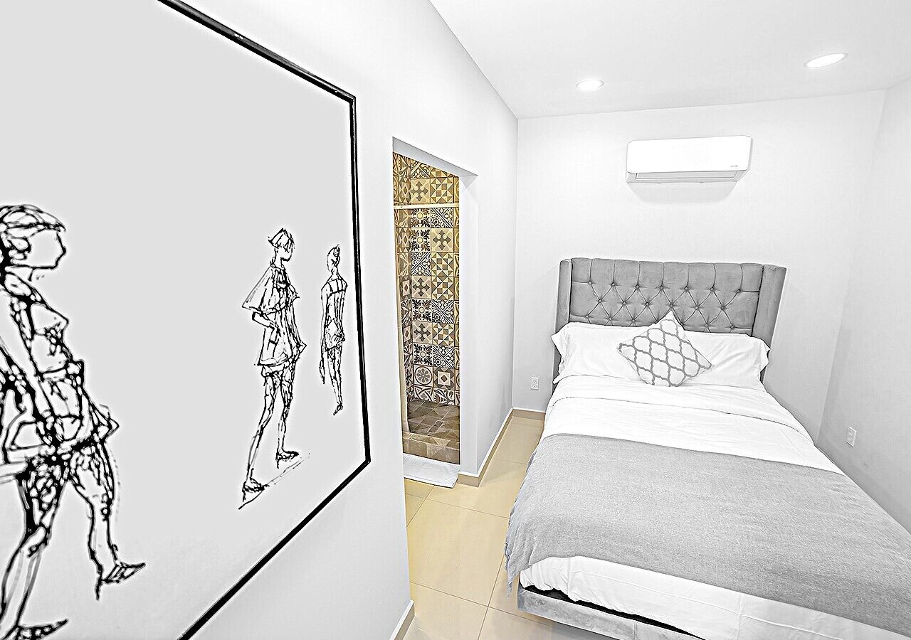 Comfort Studio 203 | Minibar, in-room safe, blackout curtains, iron/ironing board