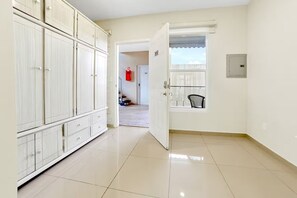 Studio Deluxe, 1 queen bed CON sofa bed 202