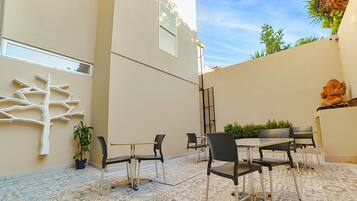 Una Smart TV, Netflix, suelo radiante, servicios de streaming