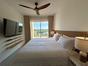 Bügeleisen/Bügelbrett, Internetzugang, Bettwäsche