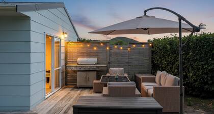 Cozy Cottage - Whitianga Holiday Home