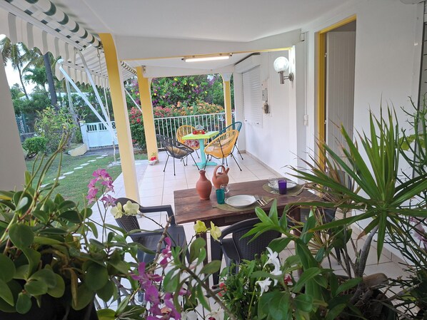 Comfort Apartment, 1 Bedroom, Sea Facing | Teres/patio