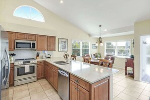 Fridge, microwave, oven, stovetop - Private Fort Myers Beach Duplex Escape (Fort Myers Beach)