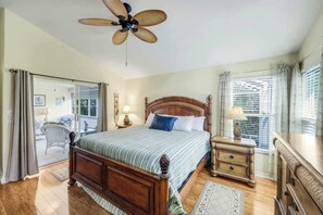 3 bedrooms, iron/ironing board, WiFi, bed sheets - Private Fort Myers Beach Duplex Escape (Fort Myers Beach)