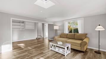 House, Multiple Beds (Happy Ours) | Living area