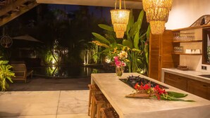 Dining - VILLA SHAKTI - private pool villa - enchanted at prime Bingin location (Kabupaten Badung)
