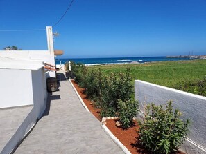 Property grounds - Sandy Steps Beach Front Suite for 4 (Malia)
