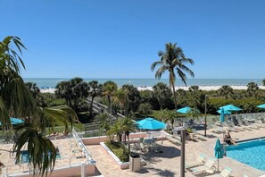 Pool - 2 Bedroom 2 Bath Gulf View Condo on Marco Island (Marco Island)