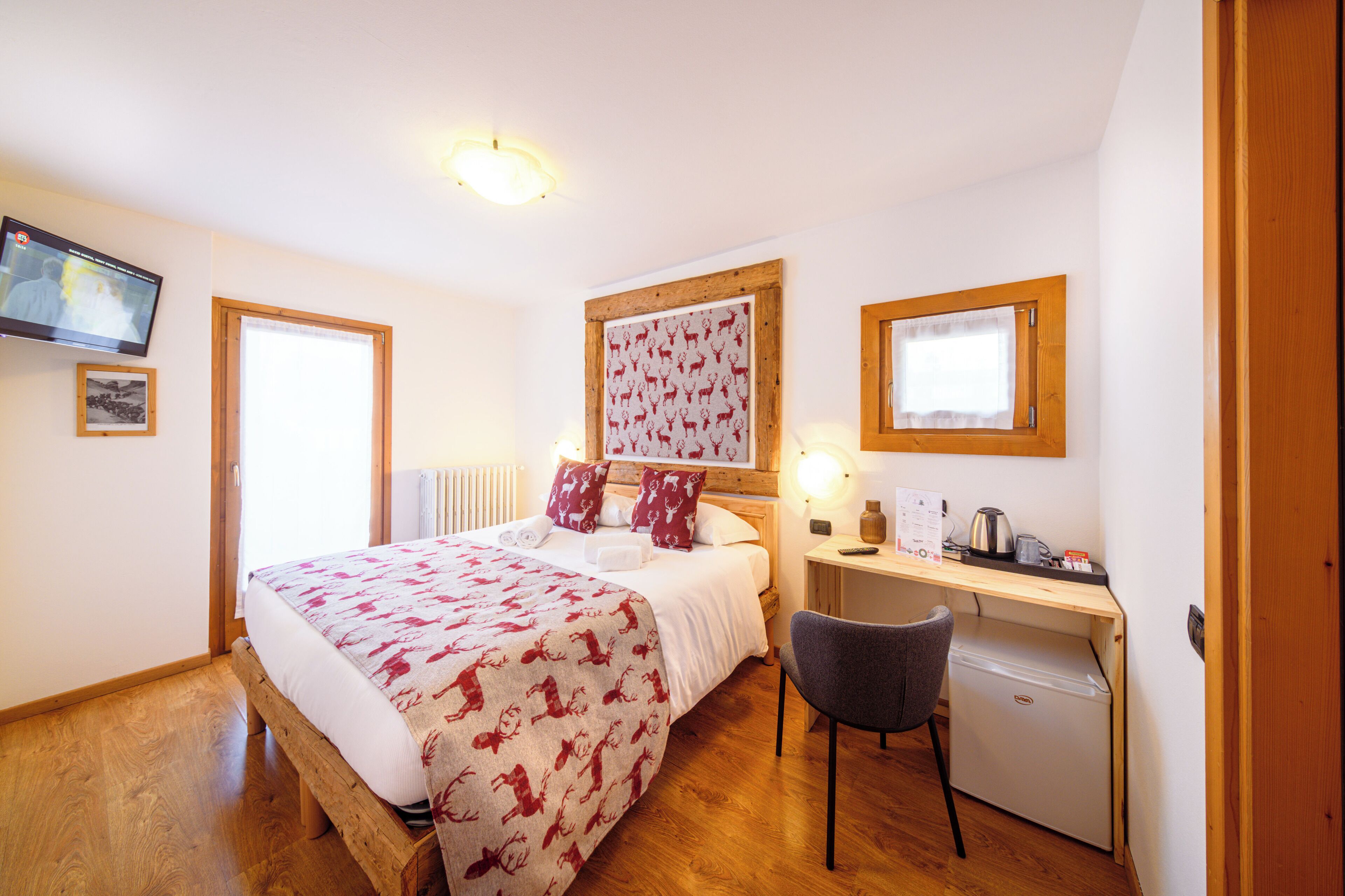 Classic Double or Twin Room | Free WiFi, bed sheets