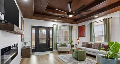 Charming 3-bedroom renovated Mill House just outside downtown Greenville