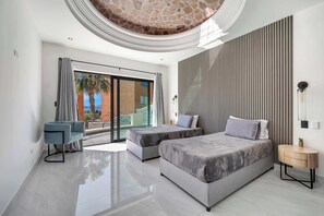 10 bedrooms, iron/ironing board, free WiFi, bed sheets - @ Marbella Lane – Grand Private Luxury Home Villa (Cabo Bello)