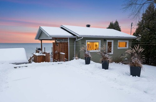 Comfort & Stunning Lake View | Vaela