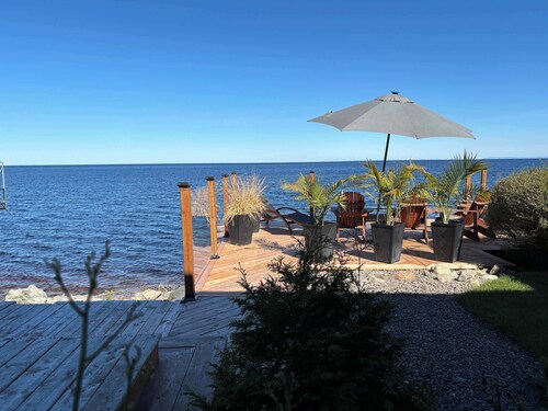 Comfort & Stunning Lake View | Vaela