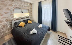 1 bedroom, free WiFi - Stunning apartment in Opuzen with WiFi (Opuzen)