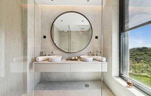 Shower, hair dryer - Beautiful home in Ugljan (Ugljan)