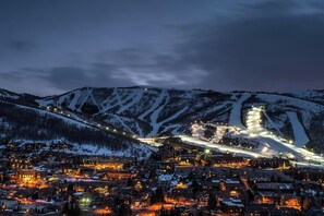 Aerial view - Mountainside Resort. 2 bedroom, 2 bath, 2 pullouts. sleeps 7. ski in & out. (Park City)