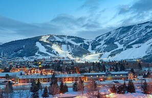Miscellaneous - Mountainside Resort. 2 bedroom, 2 bath, 2 pullouts. sleeps 7. ski in & out. (Park City)