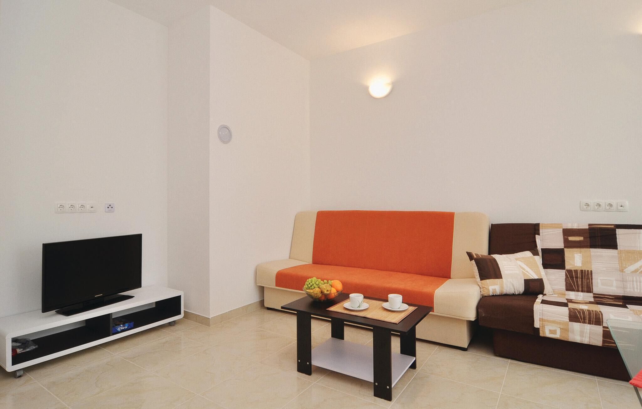 Nice Apartment In Nin With Wifi - Nin