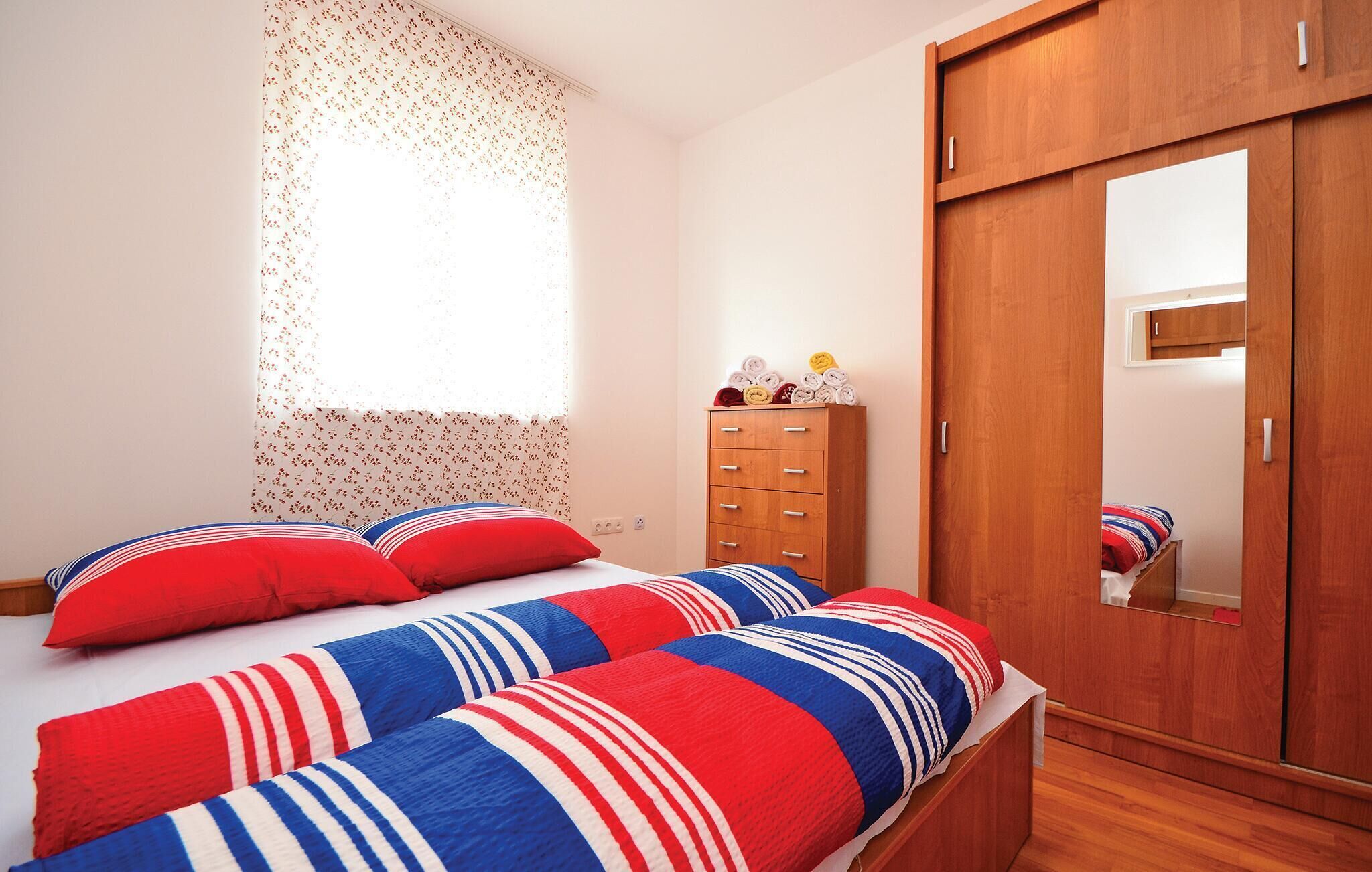 Haustierfreundliche 2-zimmer-wohnung In Nin - Nin
