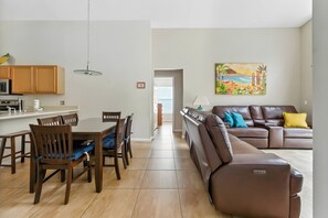 Living area - Cozy 4BR Villa w/ Priv Pool Lake Berkley Resort (Kissimmee)