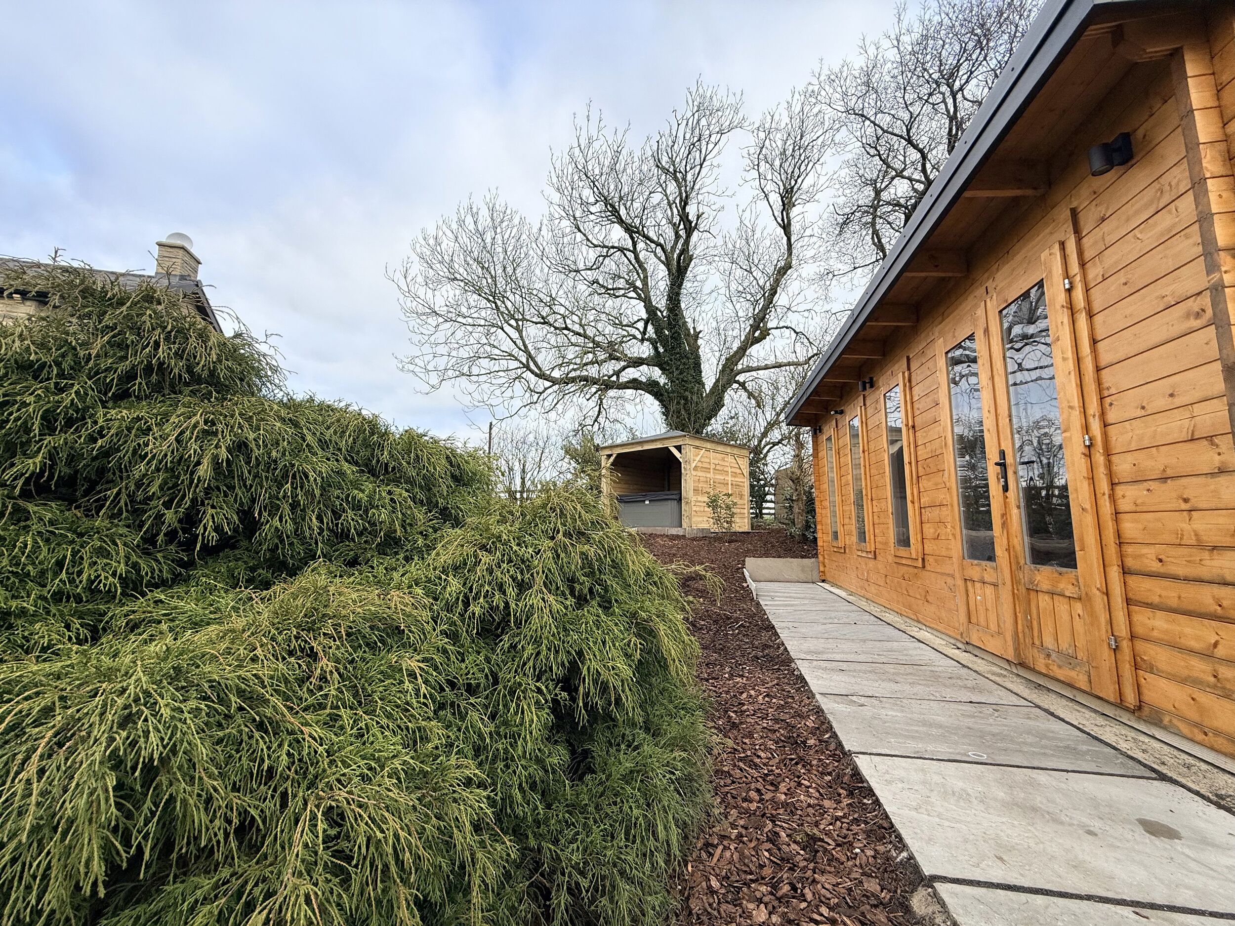 Cottage | Property grounds