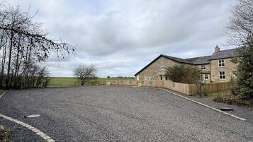 Cottage | Property grounds