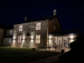 Cottage | Exterior - The Farm House (Skipton)