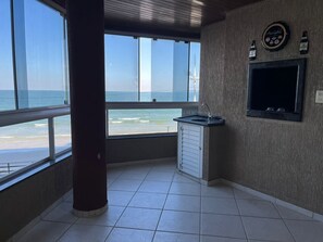 Basic Apartment | Interior - Apartments in Beachfront Condo in Itapema - DNL (Itapema)