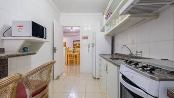 Basic Apartment | Private kitchen