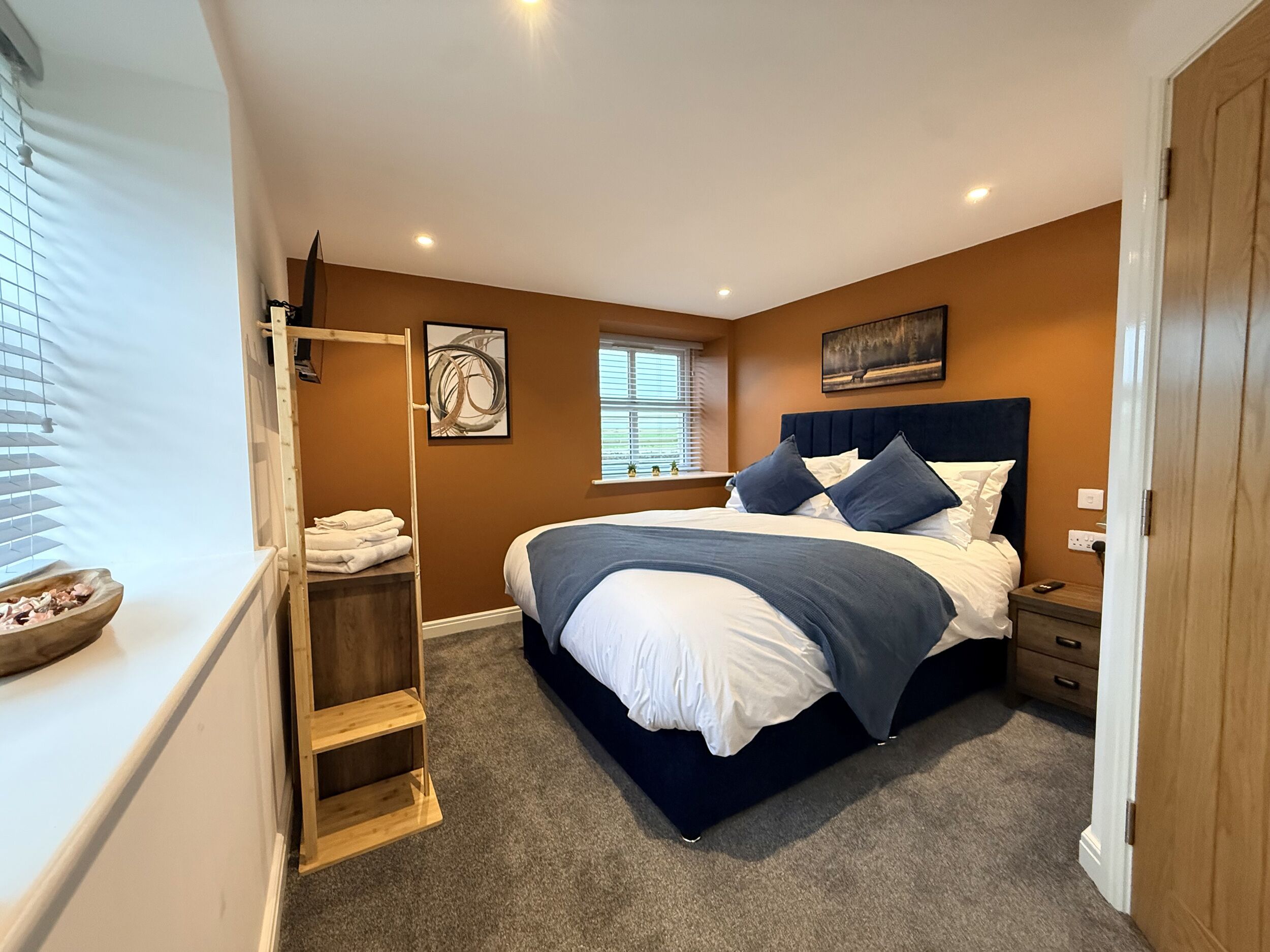 8 bedrooms, individually decorated, individually furnished, free WiFi