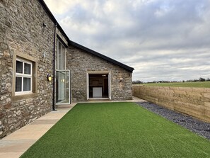 Exterior - The Barn (Skipton)
