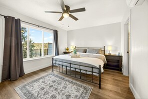 4 chambres, fer et planche à repasser, Wi-Fi gratuit, draps fournis