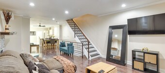 Pet Friendly! 3-Story Home Near Cobbs Creek Park!