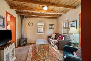 TV, printers - Casa Michi  - Guadalupe District (Santa Fe)