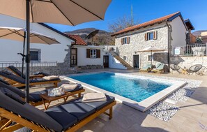 Pool - Beautiful home in Poljane (Poljane)