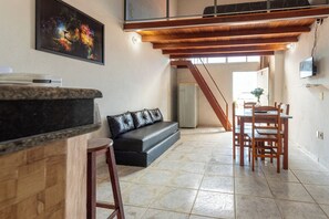 House, Smoking | 2 bedrooms - Mirante Apto 5 - 400m da Praia da Areia Preta (Guarapari)