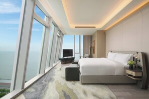 Suite, 1 cama King size, vista al lago (Living Dining Area) | Ropa de cama de alta calidad, edredón y camas con pillow-top 