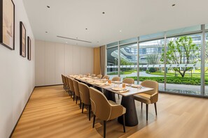 Restaurant - Holiday Inn Hotel And Suites Suzhou Xiangcheng By Ihg (Suzhou)