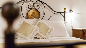 6 chambres, accĂšs Internet, draps fournis