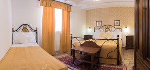 6 bedrooms, Internet, bed sheets