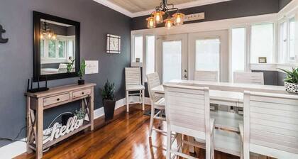 Lake Morton Historical District Home w/ King Bed